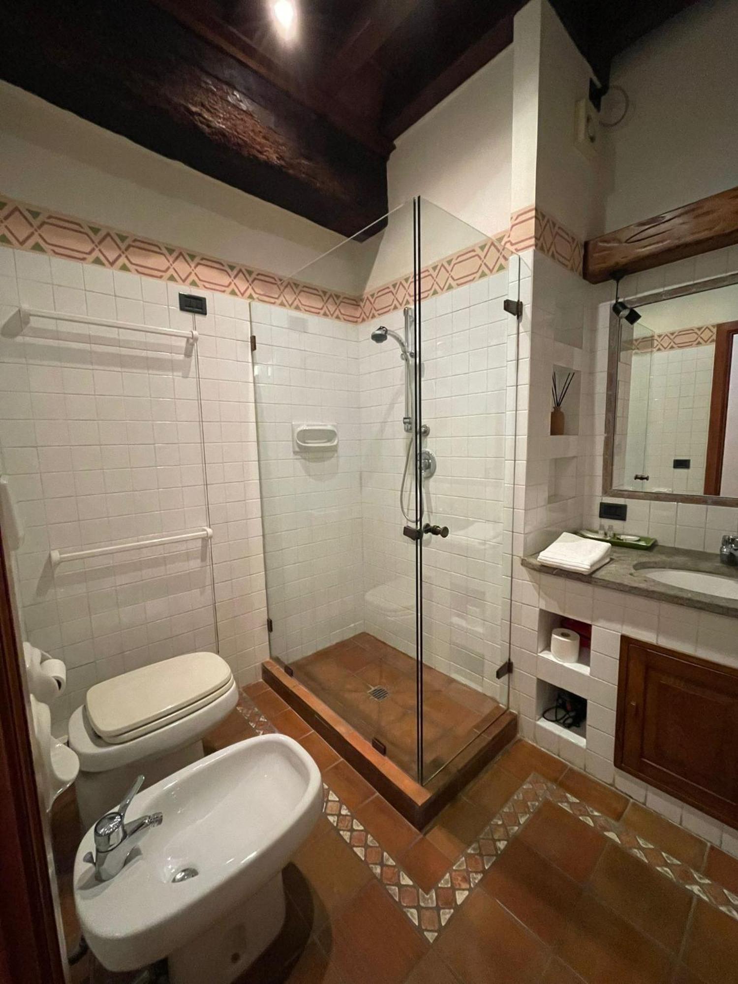 Rooms - Casa San Bernardino - Lucca Historic Center Estateguard Group מראה חיצוני תמונה
